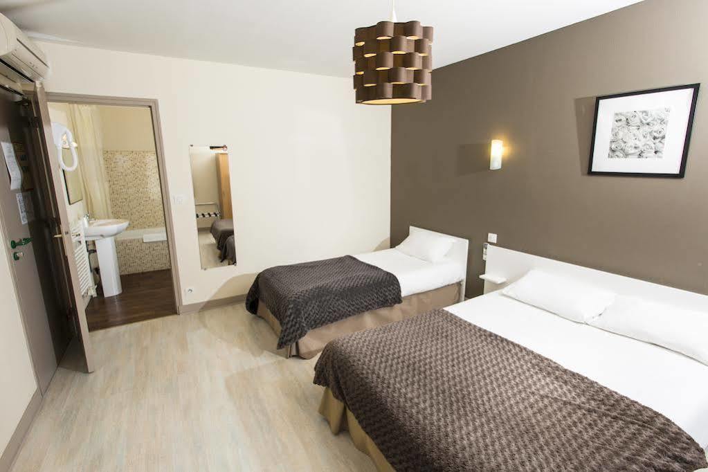 Brit Hotel Du Parc Niort Centre-Parking Gratuit Exteriér fotografie